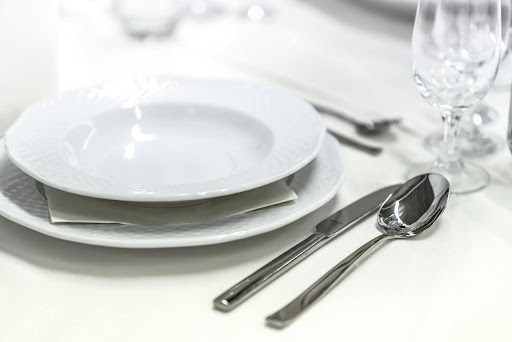 como poner una mesa correctamente