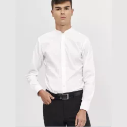 Camisa camarero Monza 02139 blanca de algodón, talla 04, con cuello mao y diseño elegante.