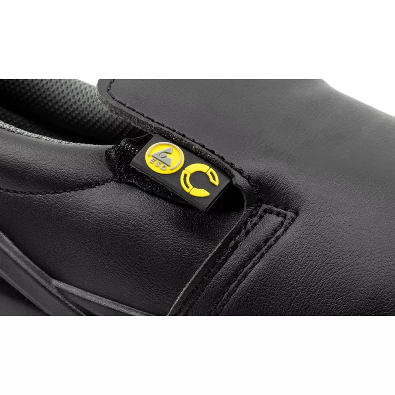 Zapato de seguridad Calima Cook 9251 negro S2 ESD T-43 con exterior de cuero y diseño sin cordones para mayor comodidad