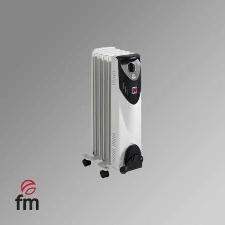 RADIADOR FM RW-10 1000 W 5 de color blanco, diseño vertical y acabado moderno, perfecto para calefacción eficiente.