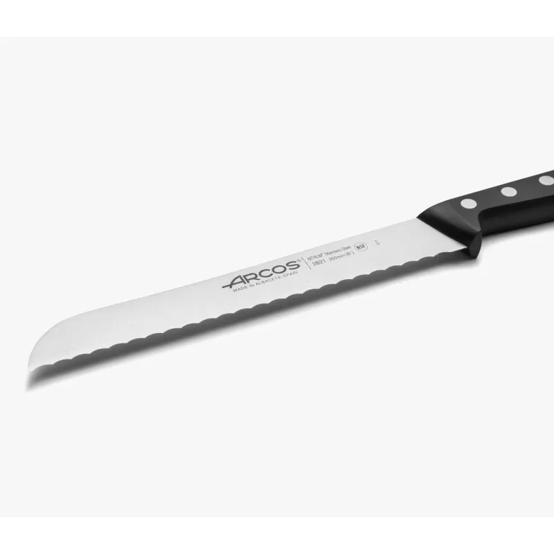 Cuchillo panero Arcos Universal 282104 de sierra 200 mm con hoja de acero inoxidable y mango negro ergonómico.