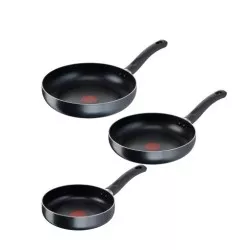 Juego de 3 sartenes Tefal Easy Cook de 20, 24 y 26 cm, antiadherentes, con diseño negro y mango ergonómico.
