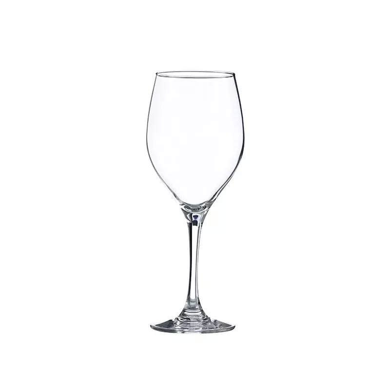 Copa Sauvignon 44 Vicrila de cristal transparente con diseño elegante y base estable, ideal para vinos.