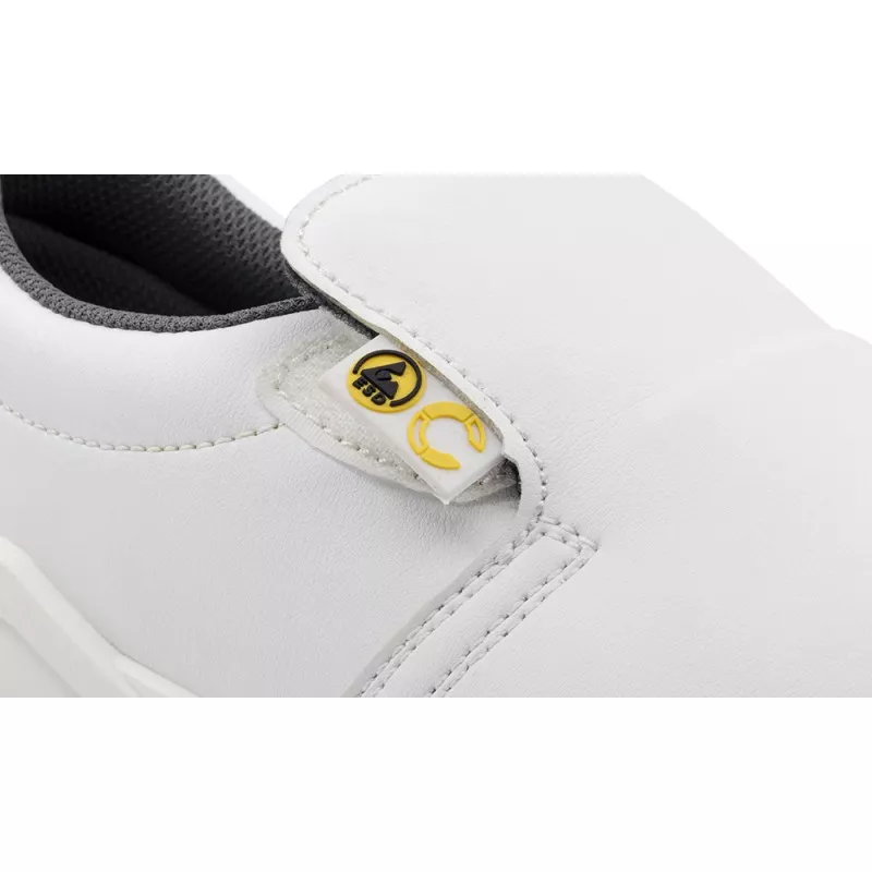Zapato cocina Calima Cook 9250 blanco S2 ESD T-40 de material sintético con diseño cómodo y cierre de velcro.