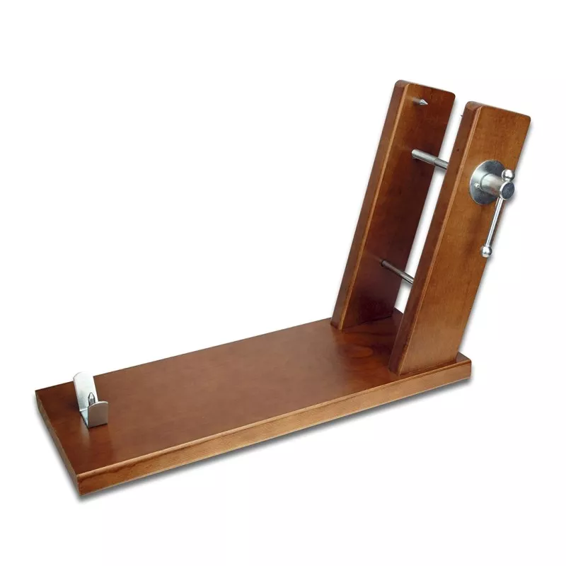 Jamonero de madera Inalsa inclinado 6538 en acabado mate, diseño moderno y robusto, ideal para cortar jamón.