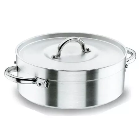 Cacerola Lacor 45 cm 28 L de aluminio profesional con acabado pulido y tapa de acero inoxidable.