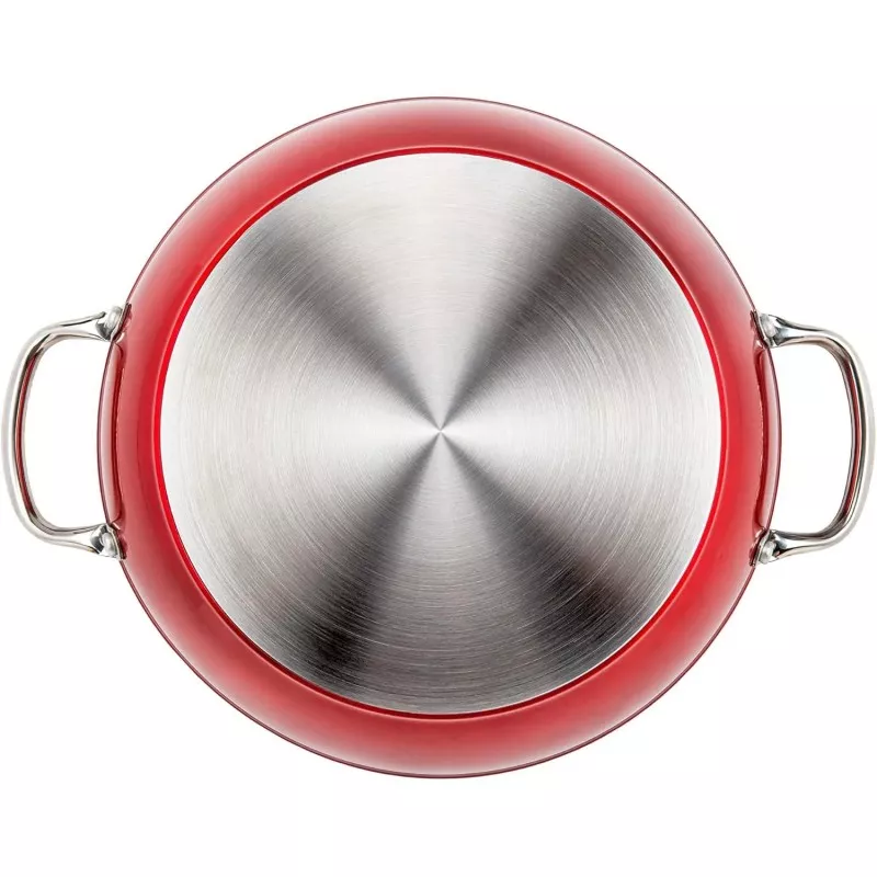Cacerola Vier Red 28 cm de aluminio forjado, color rojo, con mango de acero inoxidable y diseño moderno.