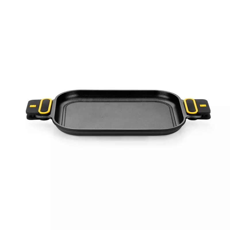 PARRILLA PLANA DAILY PRO 32*24 BRA de acero inoxidable negro con asas laterales de silicona antideslizante