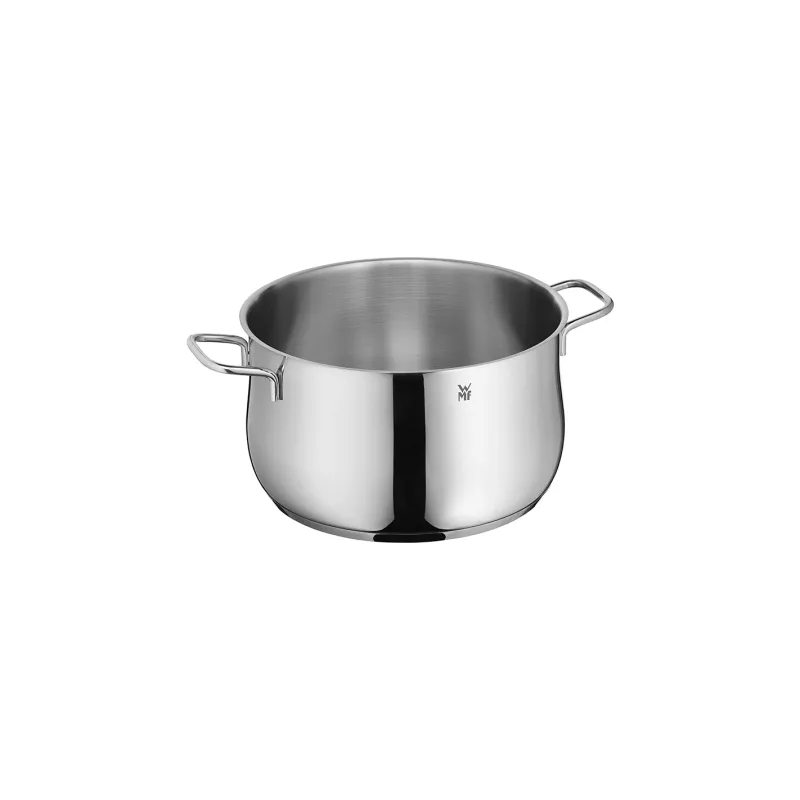 Cacerola baja WMF Diadem Plus 20 cm en acero inoxidable brillo, apta para inducción y fácil de limpiar.