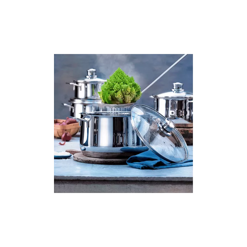 Cacerola baja WMF Diadem Plus 20 cm acero inoxidable inducción pulido con tapa de vidrio y diseño moderno