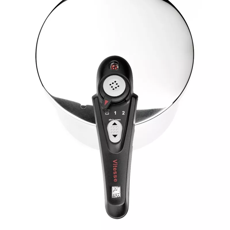 Olla a presión BRA Vitesse 7L de acero inoxidable con diseño moderno y tapa negra, adecuada para inducción.
