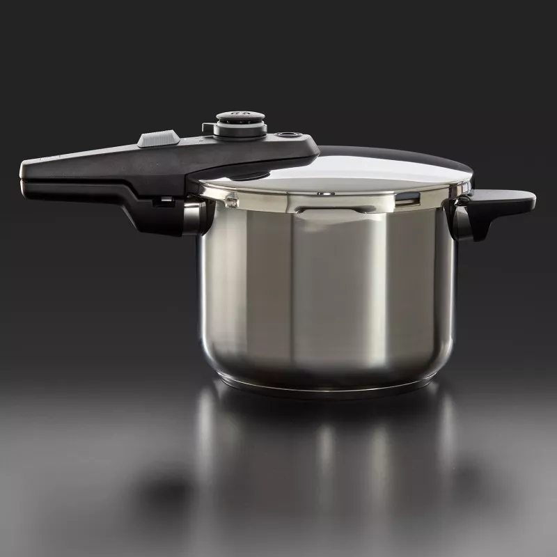 Olla a presión BRA Active Pro 4L de acero inoxidable con diseño moderno, tapa de cristal y apta para inducción