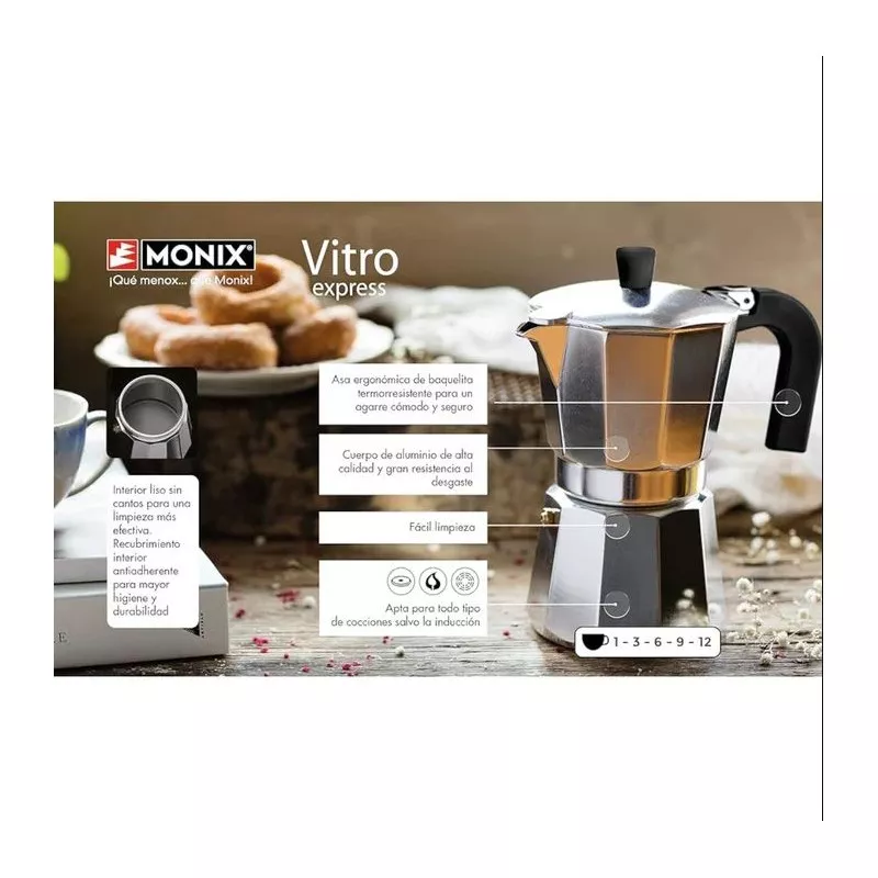 Cafetera italiana Monix Vitroexpres 3 tazas de aluminio con diseño pulido y mango ergonómico en color negro.