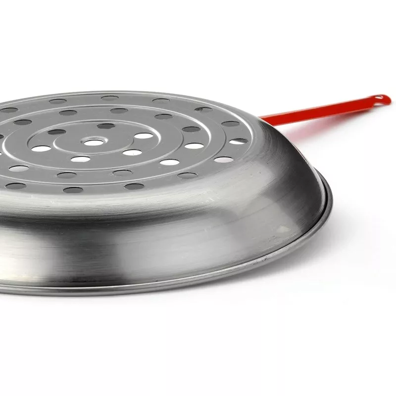 Sartén castañera Ilsa 26 cm perforada inducción de acero inoxidable con mango rojo y diseño elevado para cocción uniforme
