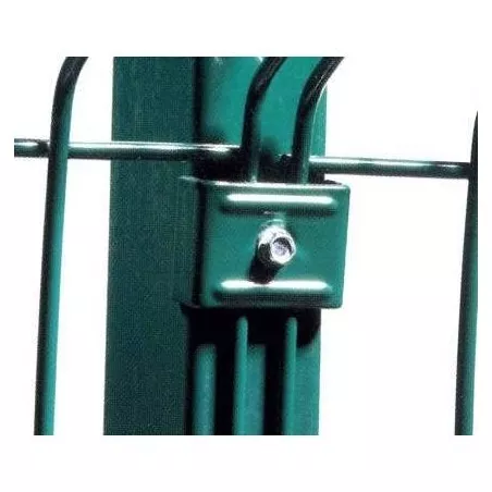 Grapa poste Hércules verde Moreda Riviere con tornillo de acero, acabado resistente y diseño funcional para cercas.