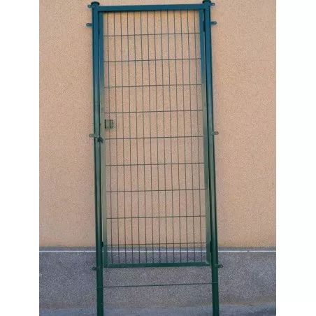 Puerta verde malla electrosoldada Vimasa 0,80 x 2,00 m en acero galvanizado, diseño resistente y duradero.