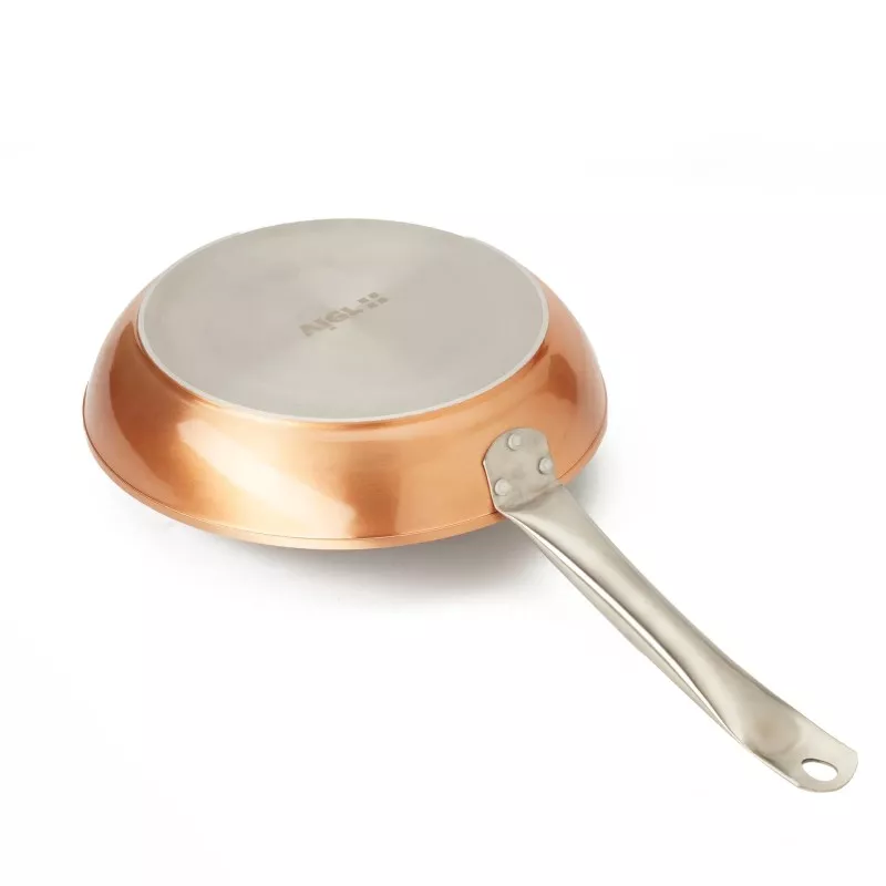 Sartén Vier 22 cm aluminio forjado cobre inducción con acabado brillante y mango ergonómico de acero inoxidable.