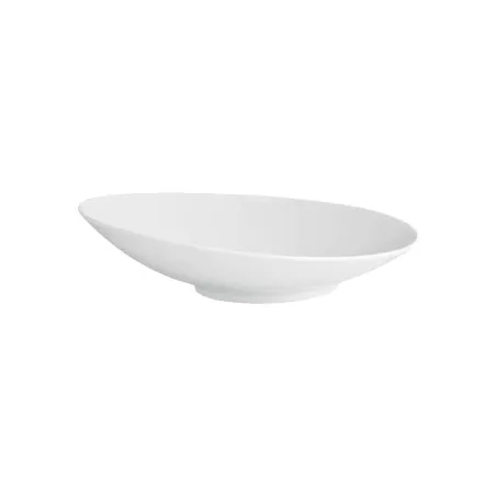 PLATO TRATTORIA 24,5X8 B4124 de cerámica blanca, diseño ovalado y acabado liso ideal para servir ensaladas.