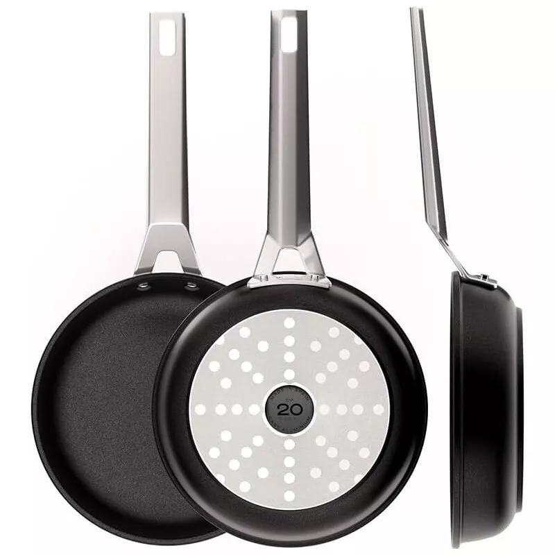 Sartén Valira Aire 28 cm de aluminio fundido inducción con revestimiento antiadherente y diseño moderno en negro.