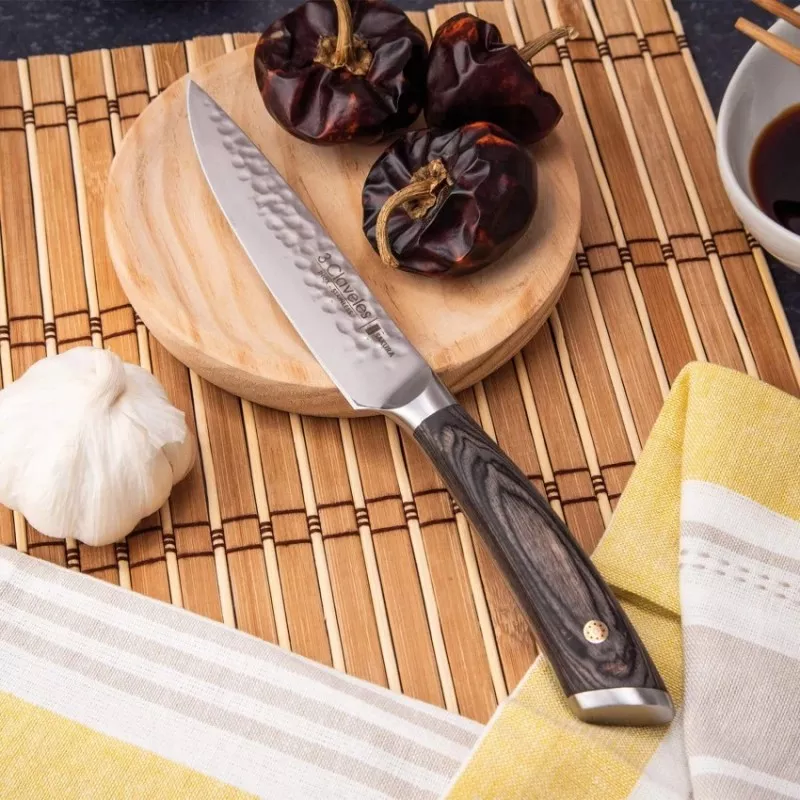 CUCHILLO SAKURA COCINA 12,5 CM 01016 de acero inoxidable con mango de madera y diseño ergonómico para un mejor agarre