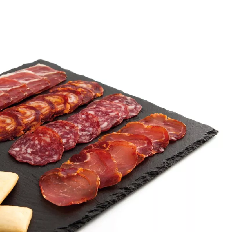 FUENTE PIZARRA QUID 30X30 7504004 de pizarra negra con acabado texturizado ideal para servir tapas y embutidos