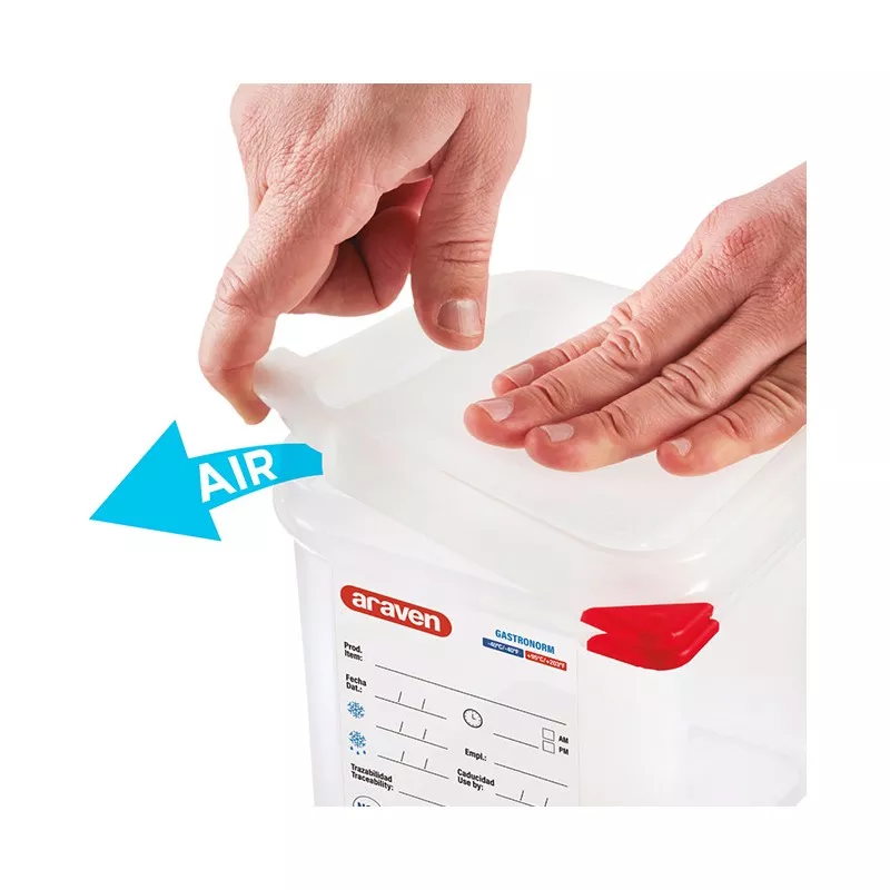CUBETA ARAVEN 3032 4 L. GN1/2 TTE con tapa hermética y materiales resistentes para almacenamiento seguro y práctico.