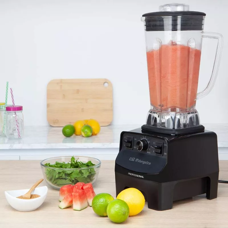 Batidora de vaso Orbegozo BV9650A 2L 1500W Tritán negra con jarra de Tritán y base robusta.