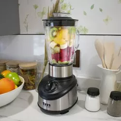 Batidora de vaso TM Electron TMPBA012 1,5L 500W de diseño negro con jarra de plástico y potencia ideal para smoothies