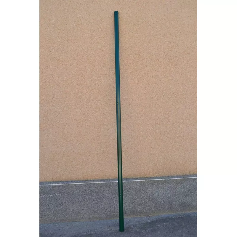 POSTE INTERMEDIO 200 VERDE VIM de metal con acabado en verde, ideal para cercas y estructuras exteriores.