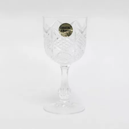 COPA ERMENOVILLE Nº 5 JEREZ D\'ARQUE de cristal transparente con diseño tallado y base acampanada.