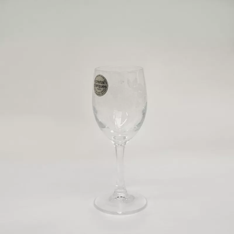 COPA VICONTE Nº7 LICOR GRAPE D\'ARQUES de cristal transparente con diseño elegante y base estable para licores.