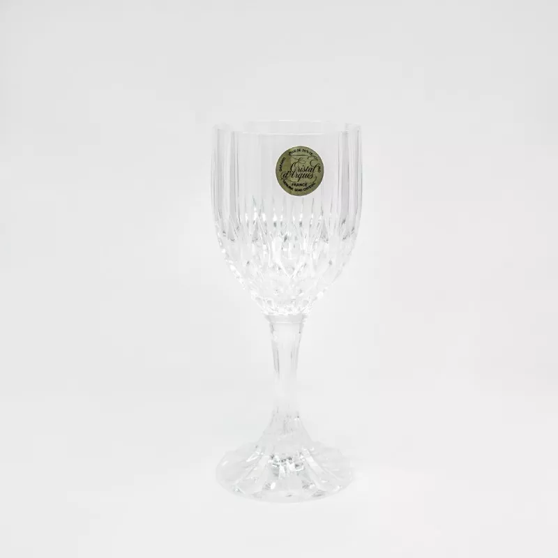 COPA BRETAGNE Nº 5 JEREZ D\'ARQUES de cristal transparente con diseño tallado y base ancha elegante.