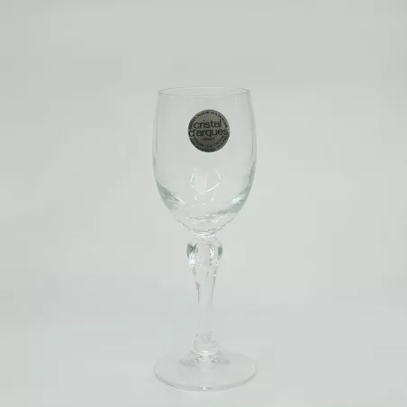 COPA CHATEAONEUF Nº 5 JEREZ D\'ARQUE de cristal transparente, diseño elegante con tallado y base decorativa.