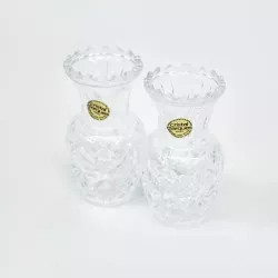 VASO BRECY C2 FLOR D\'ARQUES cristal transparente con acabado facetado y diseño elegante para decoración.