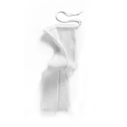 SACO LEGUMBRES 4KG IBILI 779010 de material malla blanca, ideal para cocer legumbres y facilitar la preparación.