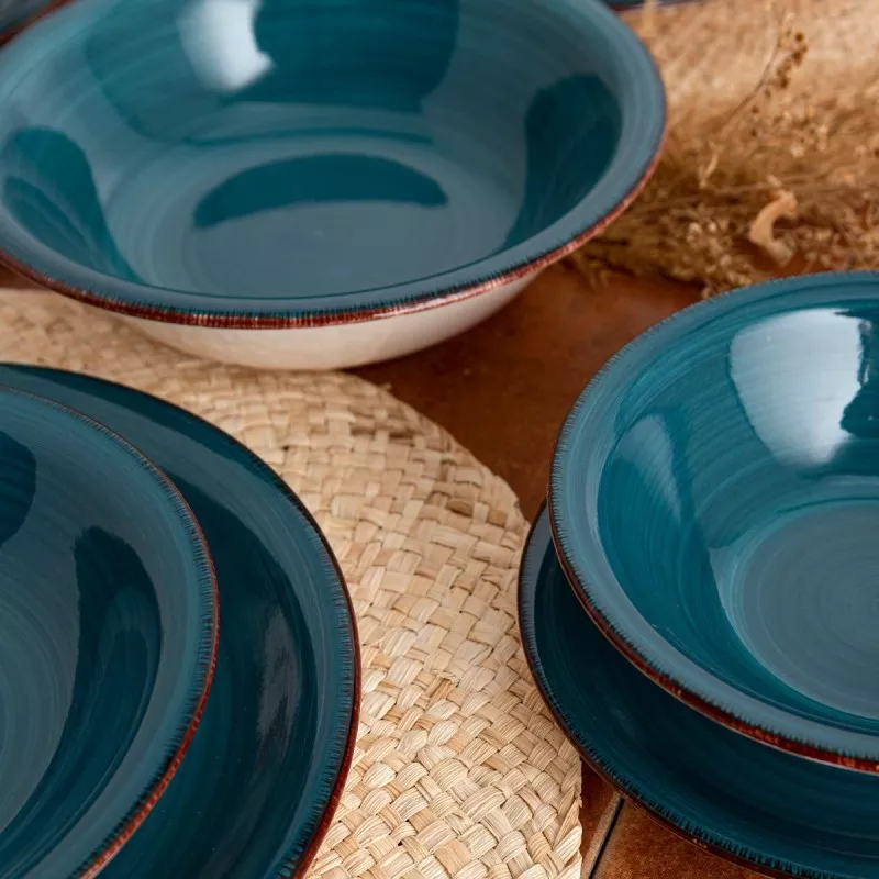 VAJILLA 18 P ARC ZAFIRO VITA QUID CERAMICA en azul cerámico con diseño moderno y acabado brillante, incluye platos y cuencos.