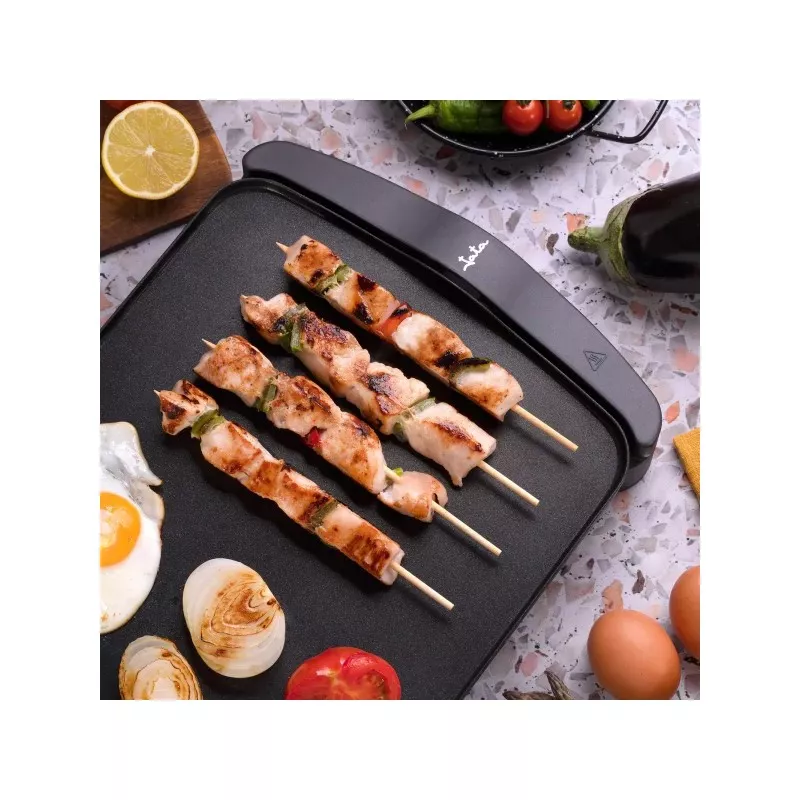 BARBACOA JATA GR555A 46*28 2.500W eléctrica negra con superficie antiadherente ideal para asar y grillar.