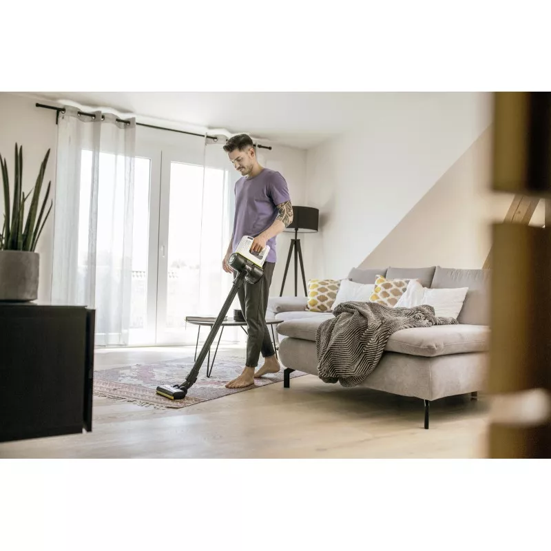 Aspirador escoba sin cable Kärcher VC 4 Cordless myHome en negro con diseño ligero y depósito fácil de vaciar