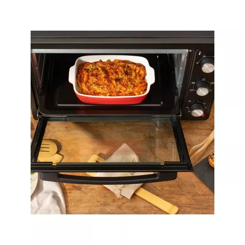 Horno de sobremesa Jata HN945 45 L con convección negro, diseño compacto y eficiente para cocciones rápidas.