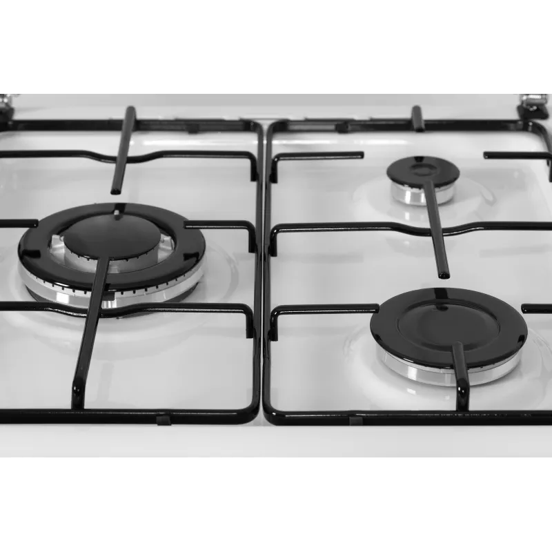 Cocina gas Nevir NVR-CB3H 3 fuegos wok acabado en acero inoxidable con parrillas negras y diseño moderno.