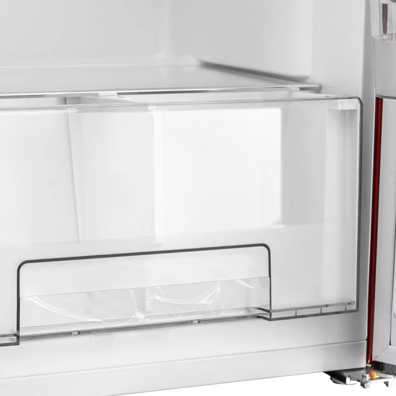 Frigorífico retro Svan SVRR1800 rojo 2 puertas 224 L con acabado brillante y diseño vintage.