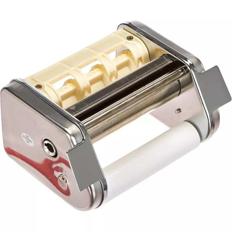 Accesorio ravioli Lacor 60498 de 3 columnas 30 mm, diseño en acero inoxidable con rodillo y mango blanco.